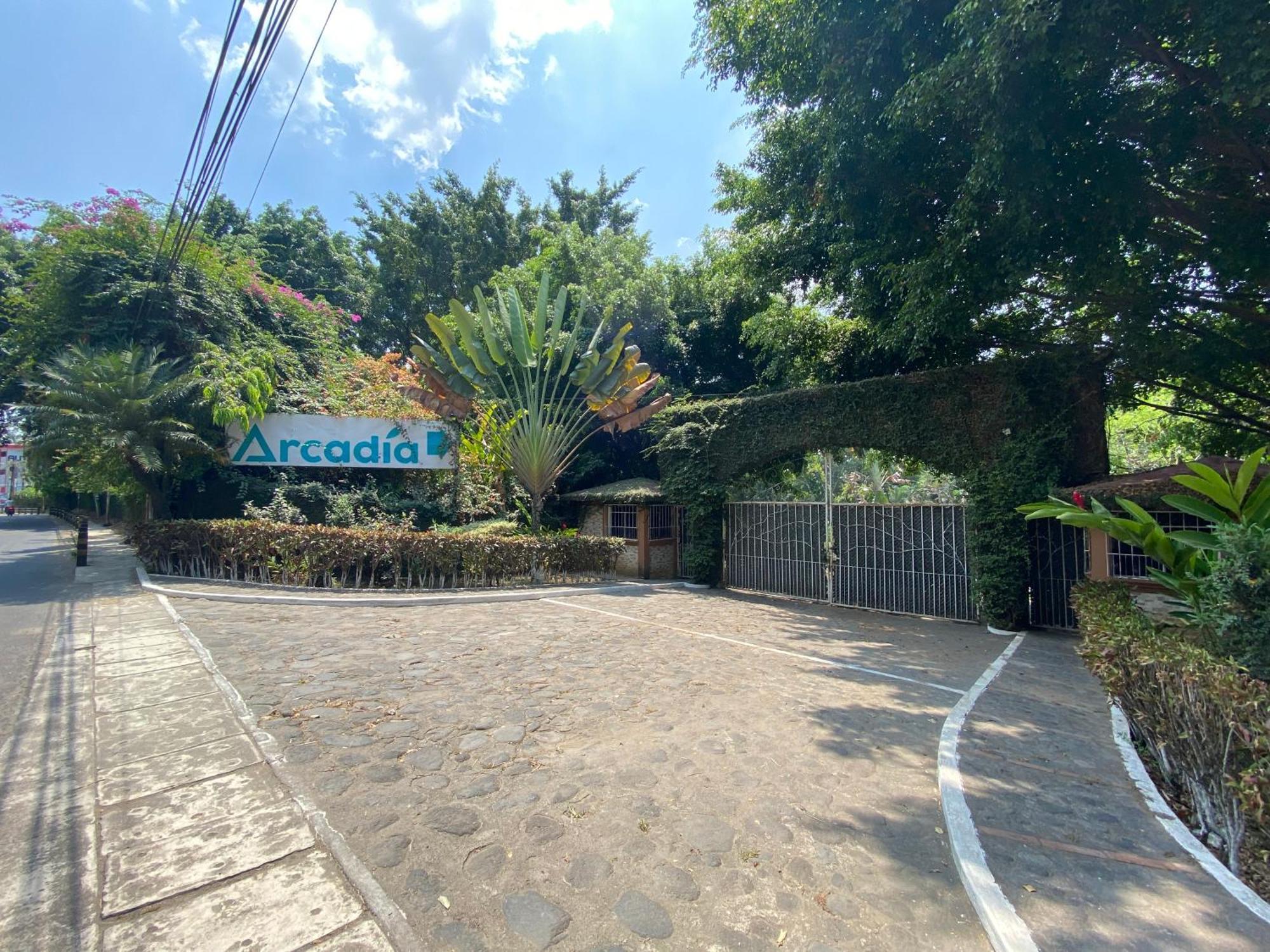 Arcadia Cabañas Vacacionales Retalhuleu Exterior foto